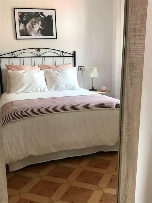 Apartamento Laura 西宜 外观 照片